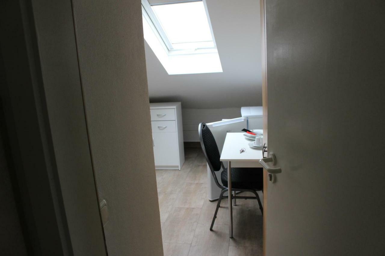 Zv-Scholtz Gaestehaus Neuoetting Simbacher Strasse 7 Εξωτερικό φωτογραφία